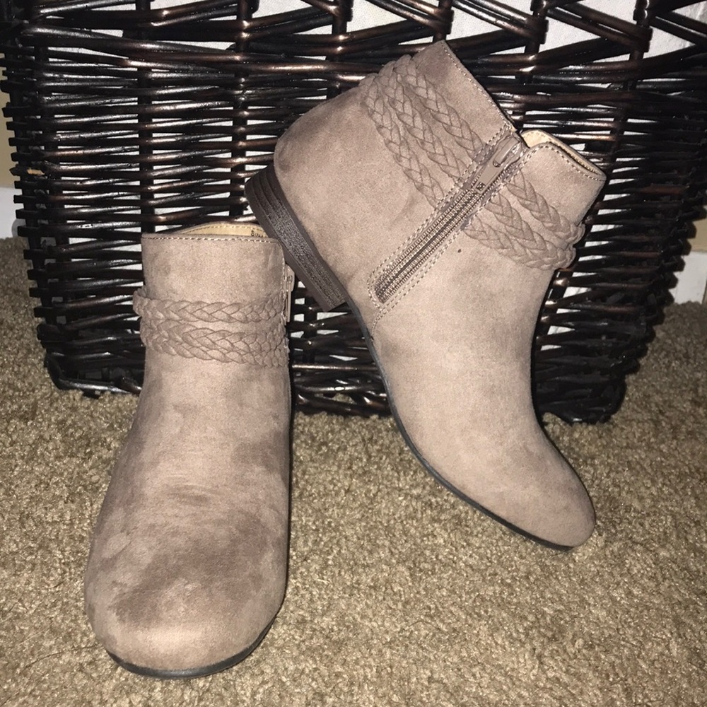 Shoes